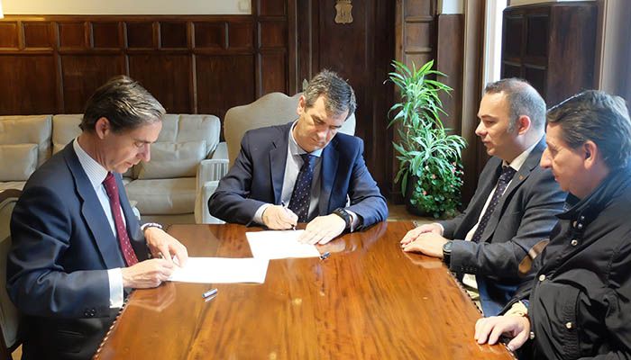 El Patronato Municipal de Deportes y Sacyr Servicios suscriben un convenio de colaboración en el marco de “Guadalajara, Ciudad Europea del Deporte 2018”