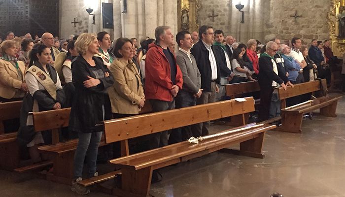 El PP hace sangre en Castilla-La Mancha tenemos un Gobierno que en vez de ponerle un chalet a Podemos, les ha puesto una Vicepresidencia y una Consejería, sin competencias