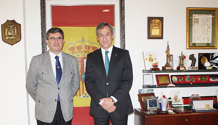 El presidente de Eurocaja Rural se reúne con el jefe superior de Policía de la Comunidad Valenciana