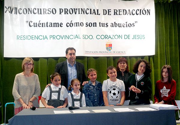 Entregados los premios del XVII Concurso Provincial de Redacción de la Residencia Sagrado Corazón de Jesús