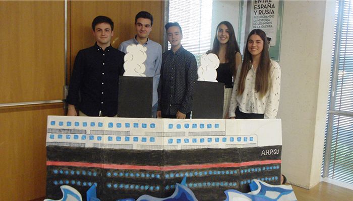 Escolares de Guadalajara plasman en dibujos y cartas sus impresiones tras visitar la exposición ‘Entre España y Rusia recuperando la historia de los niños de la guerra”