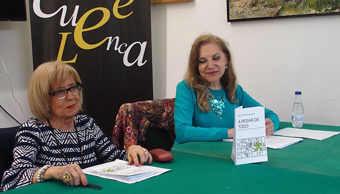 La escritora y pintora María Peñarrubia destaca el papel de la poesía y la palabra como medio de instrospección