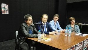 La Feria del Libro Cuenca Lee 2018 concluye su periplo por la provincia en La Jara con la maestría de Luis García Jambrina