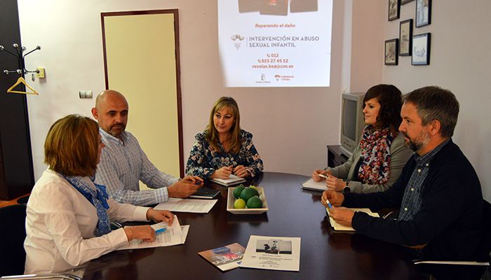 La Junta ha incrementado en cerca de un 42% el presupuesto de los programas de acompañamiento y apoyo a las familias