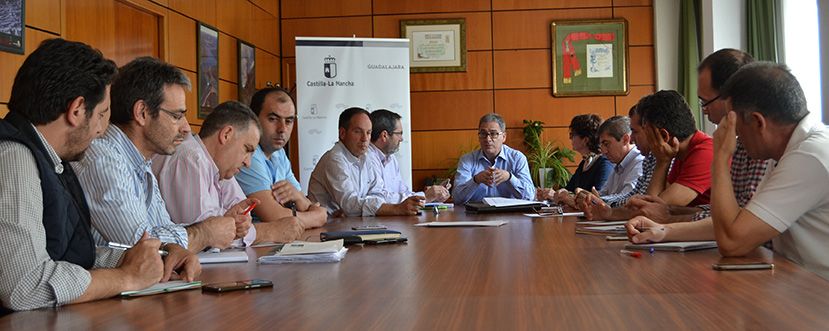 La Junta informa a la Asociación de Productores de Espárragos de Guadalajara sobre las opciones para poner en marcha una marca de calidad