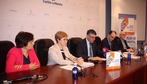 La Junta presenta a asociaciones, profesionales y usuarios de Cuenca el Plan de Salud Mental 2018-2025