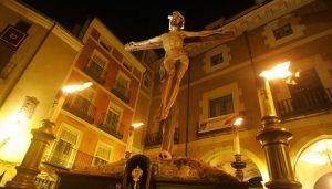 La M. I. V. H. P. del Santísimo Cristo de la Vera Cruz celebra sus Cultos desde hoy y hasta el lunes 7 de mayo 2 La M. I. V. H. P. del Santísimo Cristo de la Vera Cruz celebra sus Cultos desde hoy y hasta el lunes 7 de mayo