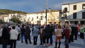 La plantación del mayo y sus cánticos cierran el brillante 'Abril Cultural' 2018 de Pareja