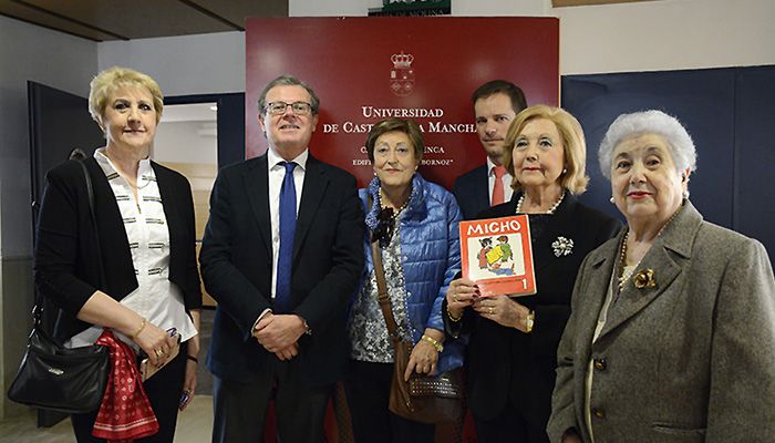 La UCLM homenajea a las tres profesoras conquenses creadoras de las cartillas de aprendizaje Micho