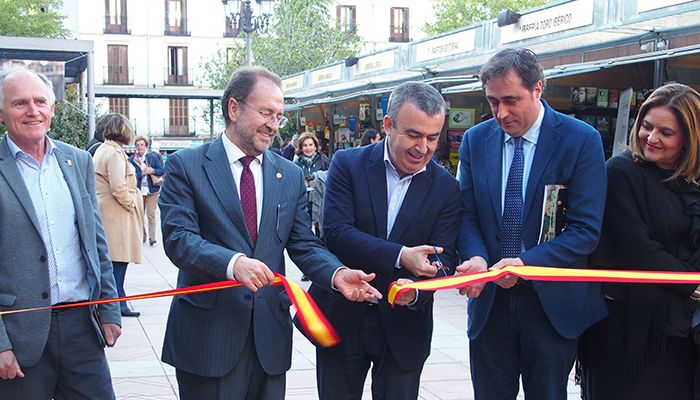 Lorenzo Silva destaca en su pregón la apuesta de Cuenca por el fomento de la lectura