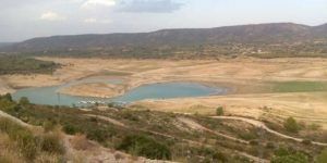 Los Ribereños empiezan a atar cabos descenso de las aguas en la cabecera, dimisiones, imputados...