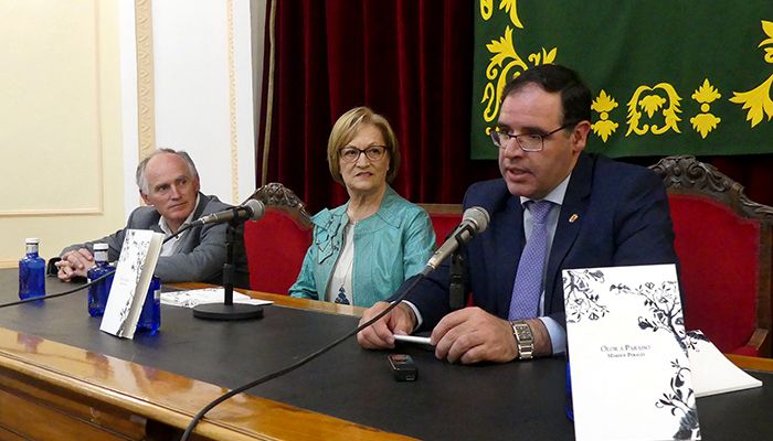 Marisol Perales da forma en su libro ‘Olor a paraíso’ a las vivencias, emociones y recuerdos de toda una vida