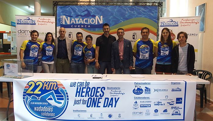 Nadadores de Cuenca unirán Alicante con la isla de Tabarca a nado con el objetivo de luchar contra el cáncer infantil