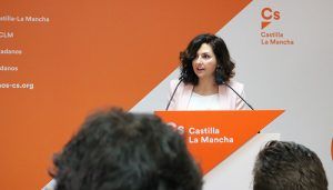 Orlena De Miguel “Los castellanomanchegos lo que necesitan es estabilidad laboral, y no planes de empleo cortoplacistas como está proponiendo PSOE y Podemos