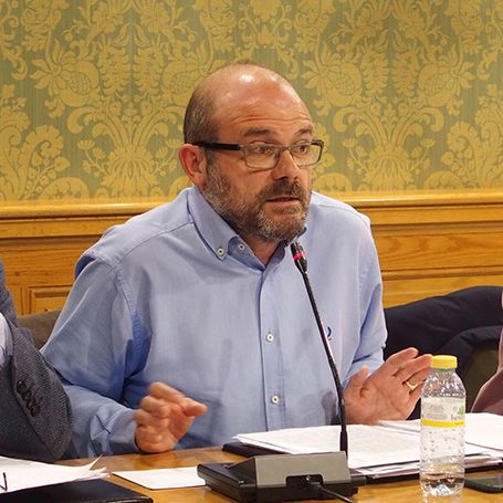 Pedro J. García Hidalgo comparece en el Pleno y desglosa los hitos más importantes de su gestión al frente de su Concejalía 3 Pedro J. García Hidalgo comparece en el Pleno y desglosa los hitos más importantes de su gestión al frente de su Concejalía