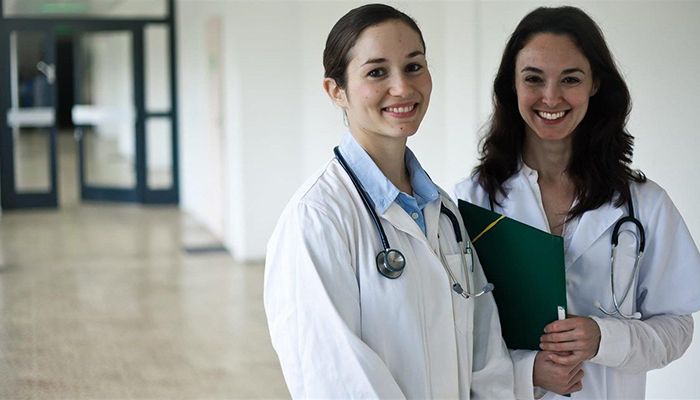 SATSE denuncia ante el Defensor del Pueblo la implantación lenta, desigual e insuficiente de las especialidades de Enfermería