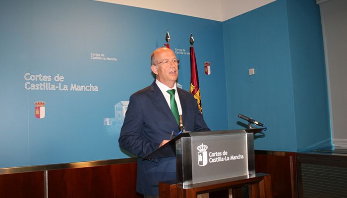 Tortosa asegura que las empresas desconfían del Gobierno de Page y Podemos