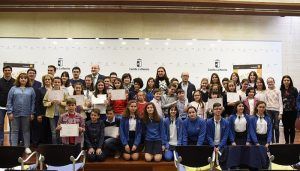 Una alumna del Colegio ‘Maristas Champagnat’ de Guadalajara representará a Castilla-La Mancha en la audiencia del concurso ‘¿Qué es un Rey para ti?’ 2 Una alumna del Colegio ‘Maristas Champagnat’ de Guadalajara representará a Castilla-La Mancha en la audiencia del concurso ‘¿Qué es un Rey para ti’