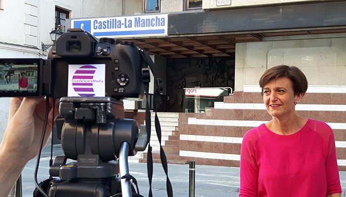 Ana González denuncia los fracasos de un curso escolar marcado por la precariedad y la improvisación