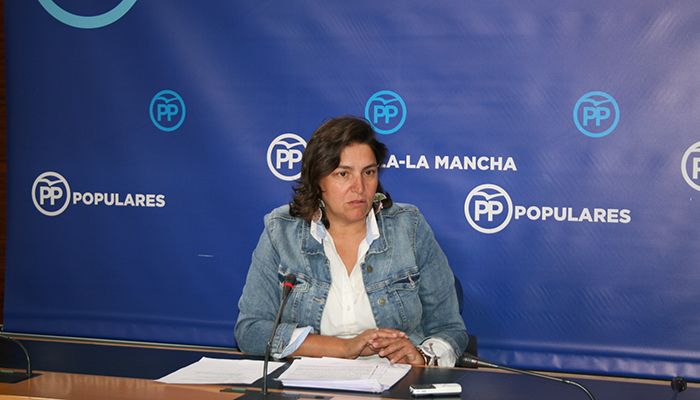 Arnedo denuncia el atraco del presidente de las Cortes a la democracia en el Parlamento autonómico