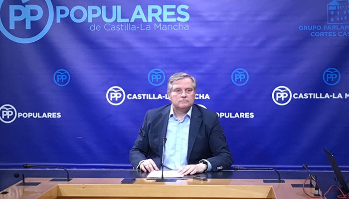 Cañizares indica que el PP no va a consentir que Page utilice las Cortes como su cortijo limitando al GPP su función de control al Gobierno