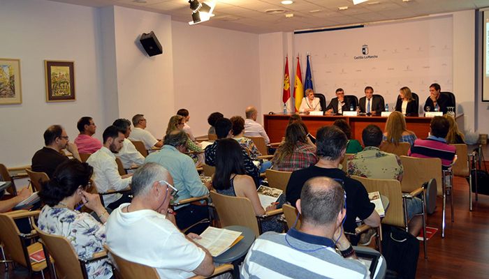 Carrascosa invita a las entidades culturales y creativas de Castilla-La Mancha a “dar el salto a Europa”