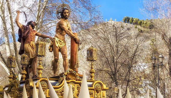 David Serrano con su obra ‘Tarde de Jueves Santo’ se impone en el VII Concurso Fotográfico del Amarrado