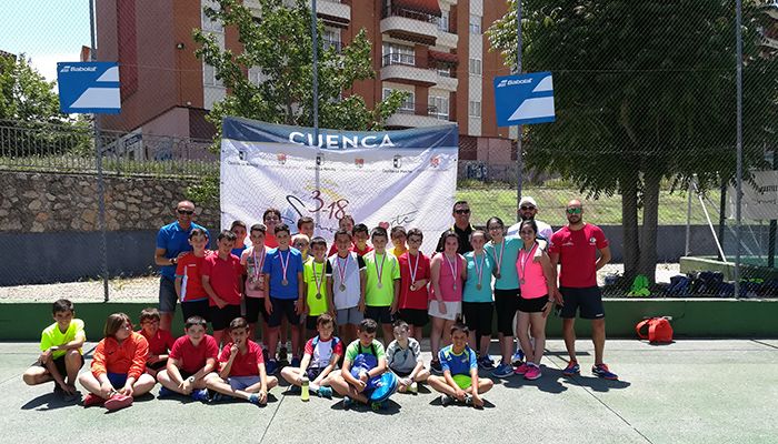 Dieciocho parejas disputaron en Cuenca el Campeonato Provincial de Pádel Alevín