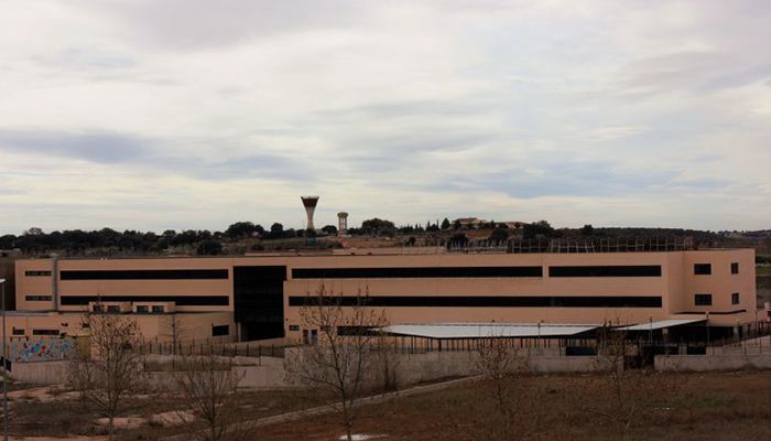 El aparcamiento del colegio de Yebes y Valdeluz tendrá 82 plazas y estará listo para el inicio del curso