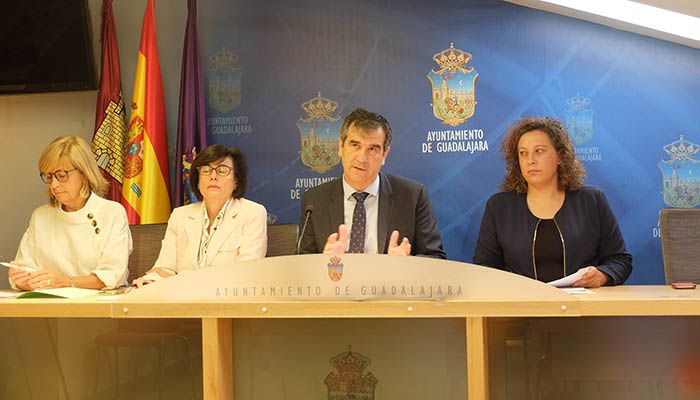 El Ayuntamiento de Guadalajara destinará otros 315.000 euros para atender a los colectivos desfavorecidos y fomentar el empleo