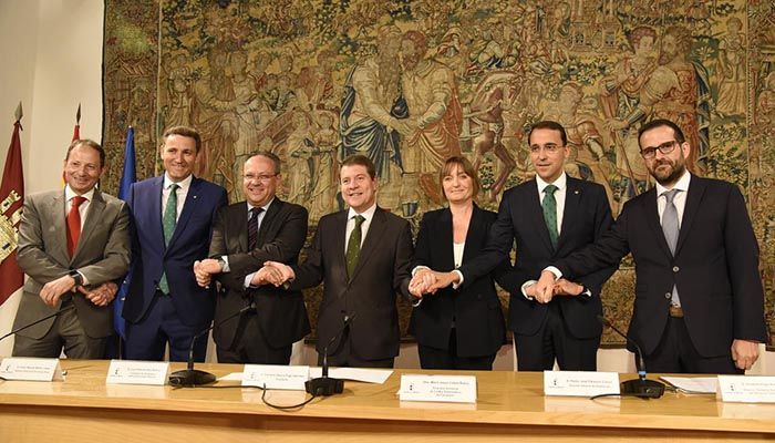 El Gobierno regional hace partícipes a las entidades locales del plan de recuperación económica y social de Castilla-La Mancha a través de los fondos FEDER