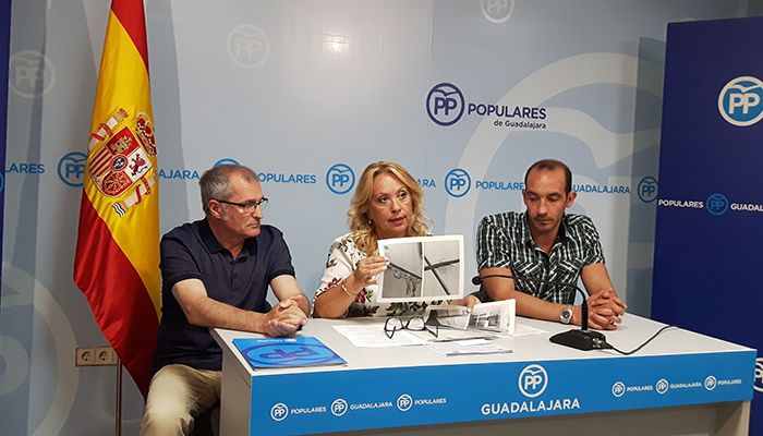 El PP denuncia que Azuqueca sufre las consecuencias del abandono y la desidia del gobierno socialista, que no atiende las demandas vecinales