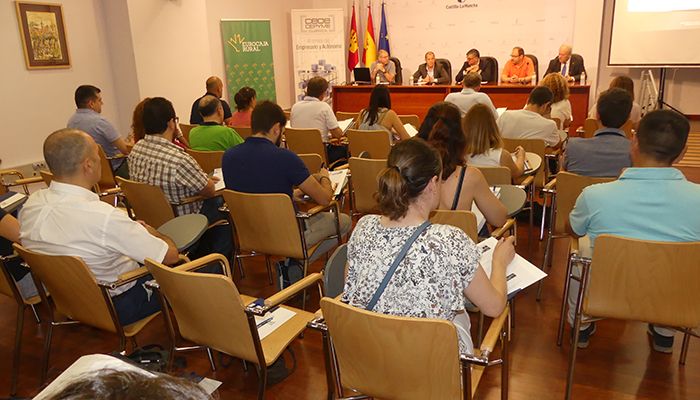 Eurocaja Rural colabora con CEOE CEPYME Cuenca en una Jornada sobre el Portal de Contratación de Castilla-La Mancha