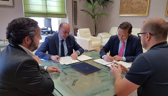 La Diputación colabora con el Club Balonmano Guadalajara con 22.000 euros