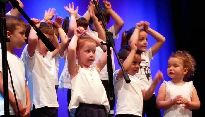 La Escuela Municipal de Música de Cabanillas da el do de pecho en el fin de curso
