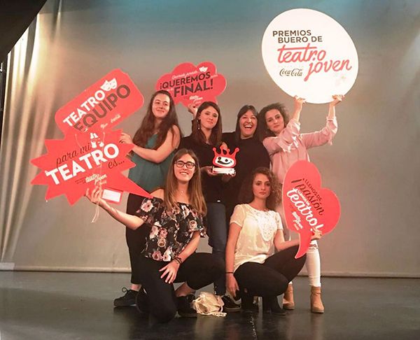 La Escuela Municipal de Música y Artes Escénicas de Cuenca recoge el galardón de los Premios Buero de Teatro Joven