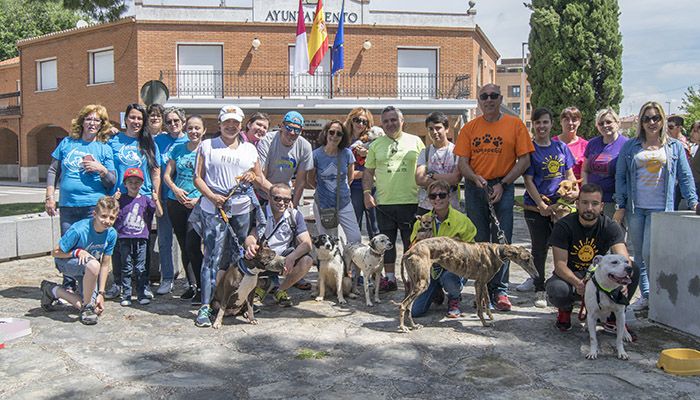 La MVH y Aspropegu informan del trabajo contra el abandono y por la recuperación de los animales abandonados por el Corredor