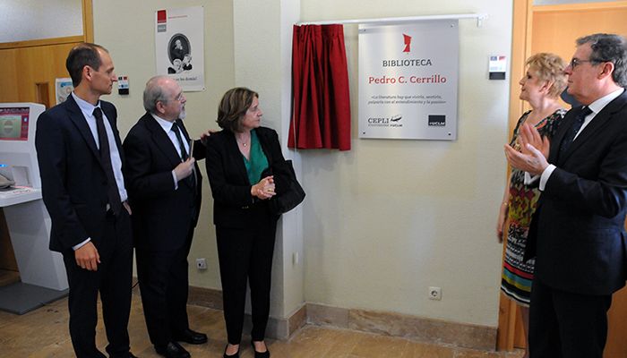 La UCLM rinde homenaje al profesor Pedro Cerrillo, referente en el estudio de la literatura infantil