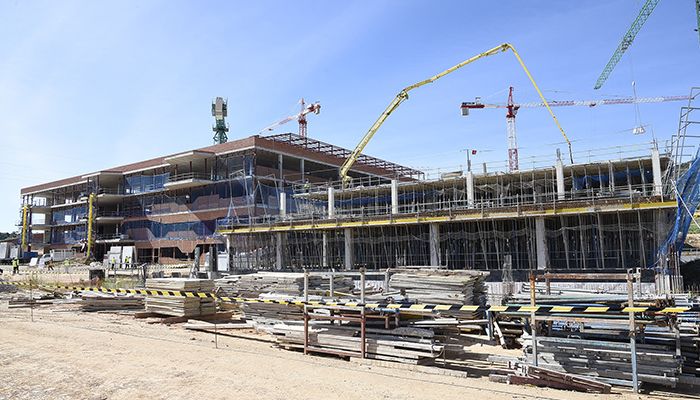 Más de 150 personas trabajan en estos momentos en la obra del nuevo Hospital Universitario de Cuenca
