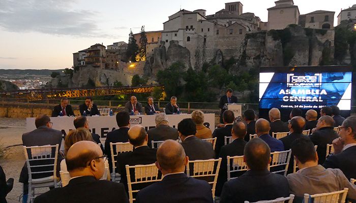 Más de 200 empresarios apoyan la gestión de CEOE-Cepyme Cuenca en su asamblea general