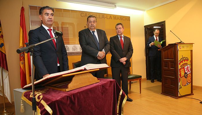 Page ofrece lealtad al nuevo delegado del Gobierno en la región el sanchismo toma Castilla-La Mancha