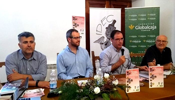 Prieto felicita a Villaescusa de Haro como ejemplo de ver una oportunidad de desarrollo en la recuperación de su patrimonio histórico-artístico