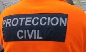 Rescatadas en Quintanar del Rey dos mujeres y una niña atrapadas en su vehículo en una noche de tormentas e inundaciones