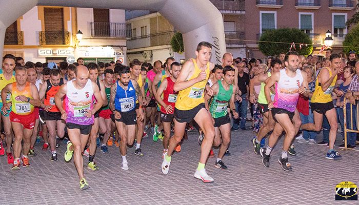 Saúl Ordoño y Belén Chocano se imponen en la reconocida Carrera Popular 10K Nocturna Villa de San Clemente