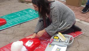 Un taller en Chiloeches forma a los vecinos sobre cómo actuar en caso de parada cardiorrespiratoria y atragantamientos