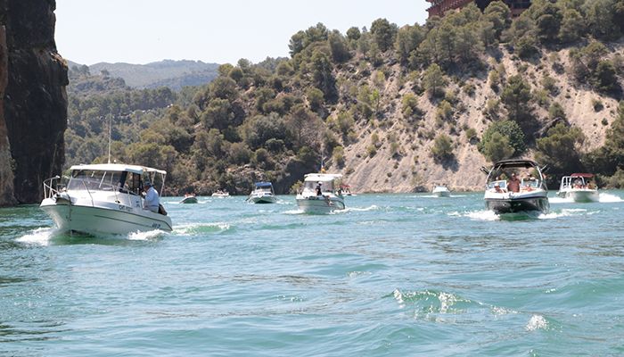 Celebrada la Procesión Marinera de la Liga Naval de Castilla-La Mancha en el embalse de Bolarque