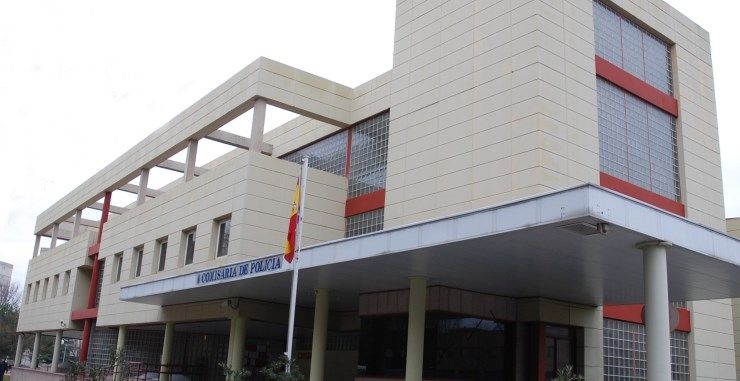 Cuatro mujeres golpean a un joven y le roban 150 euros, un reloj y una cadena en Guadalajara