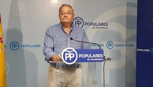 De las Heras advierte que el Gobierno de Sánchez traerá más impuestos, más déficit público y menos empleo