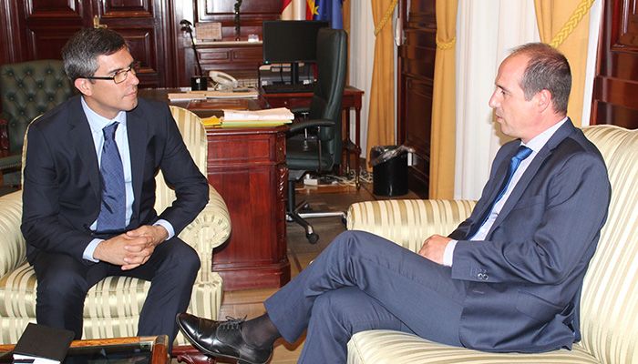 El delegado de la Junta en Guadalajara y el subdelegado del Gobierno mantienen una primera reunión para coordinar actuaciones