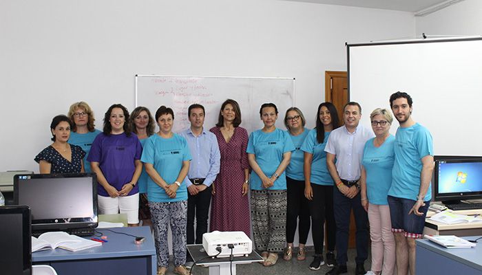 El Gobierno regional y el Ayuntamiento de Iniesta ponen en marcha un taller de empleo sobre logística del transporte de mercancías